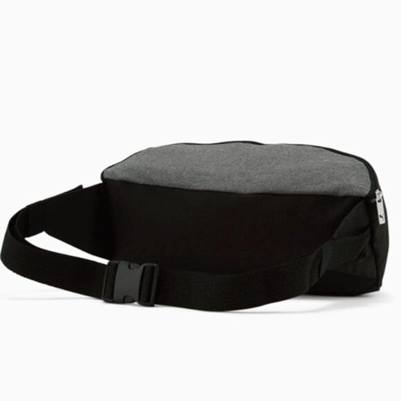 PUMA Traverse Waist Bag Gray and Black NWT - Picture 3 of 4